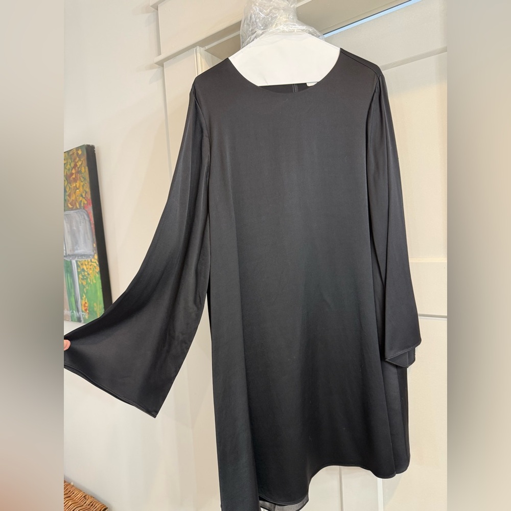 Rare find - Banana Republic satin trapeze dress with bell sleeves